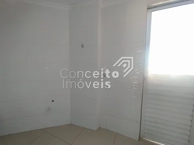 Sobrado Semimobiliado - Estrela