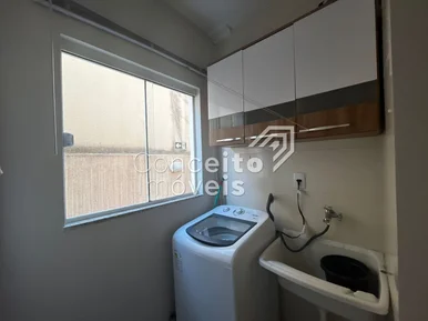 Apartamento Térreo Semimobiliado - Ronda