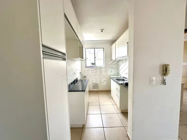 Condomínio Florence - órfãs - Apartamento Semimobiliado