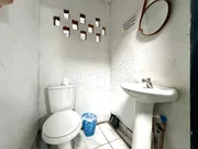 <strong>Barracão Comercial - Contorno</strong>