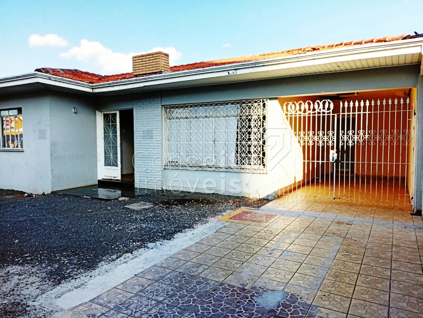 Imóvel Residencial E/ou Comercial - Uvaranas