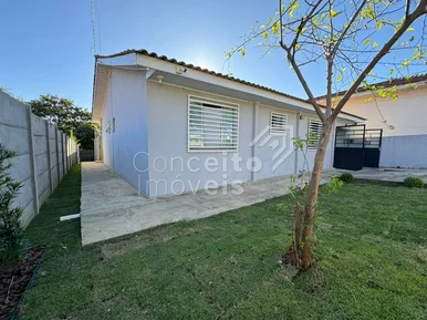 Residência Com Piscina - Avenida Ana Rita