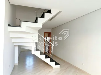 Sobrado Com Amplo Terreno - Boa Vista
