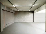 <strong>Barracão Comercial com 323m² - Uvaranas</strong>