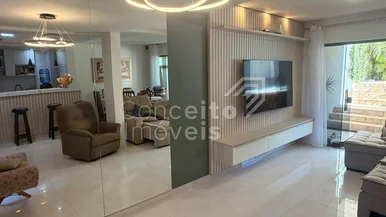 Sobrado Mobiliado Com Piscina - Uvaranas