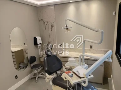 <strong>Sala Comercial Mobiliada com 20 m² - Contorno</strong>