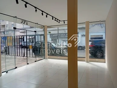 Loja E/ou Ponto Comercial Com 300 M² - Centro