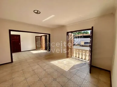 <strong>Imóvel Residencial e/ou Comercial  - Uvaranas</strong>