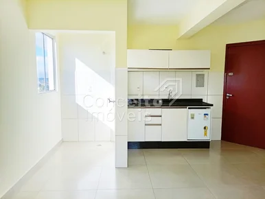 Apartamento Semimobiliado - Centro