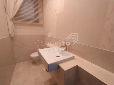 Residência Alto Padrão Com Piscina - Jardim Carvalho