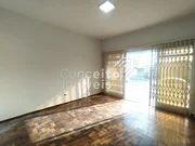 <strong>Residência Térrea com Edícula - Órfãs</strong>