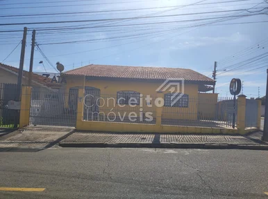 <strong>Residência de Esquina - Órfãs</strong>