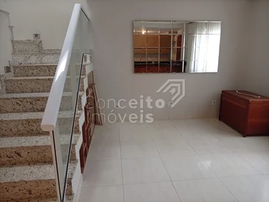 Sobrado Semimobiliado - Oficinas