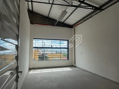 Loja E/ou Ponto Comercial De Esquina - Centro