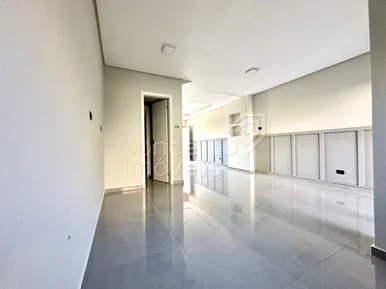 Sobrado Triplex - Uvaranas