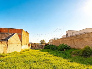<strong>Terreno Comercial com 495 m² - Jardim Carvalho</strong>