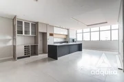 <strong>Apartamento à venda 3 Quartos, 3 Suites, 2 Vagas, 261.97M², </strong>