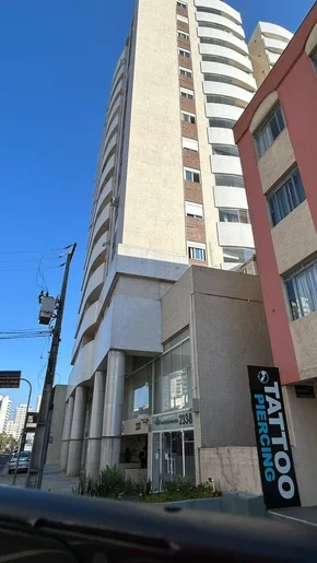 <strong>Apartamento à venda  3 Quartos, 1 Suite, 2 Vagas, 210.24M², </strong>