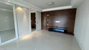<strong>Apartamento à venda  3 Quartos, 1 Suite, 2 Vagas, 210.24M², </strong>