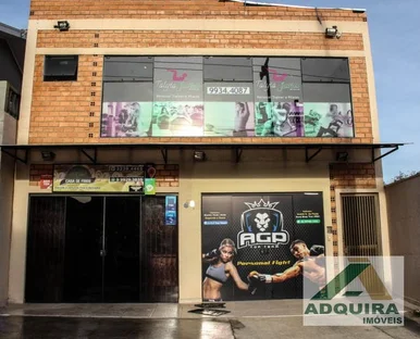 Comercial à Venda 4 Quartos, 2 Vagas, 247.5m², Jardim Carvalho