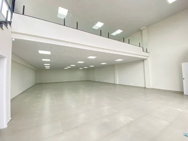 Loja Com Mezanino Para Locação Na Nova Rússia, 368m² Em Ponta Grossa, Pr