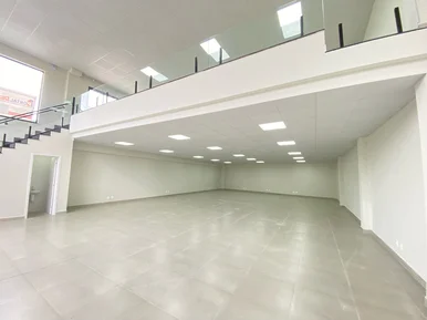 Loja Com Mezanino Para Locação Na Nova Rússia, 368m² Em Ponta Grossa, Pr