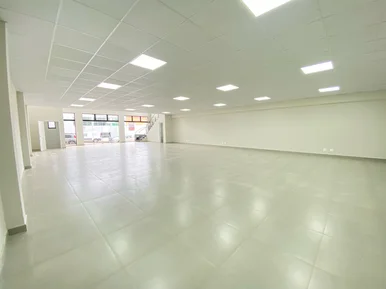 Loja Com Mezanino Para Locação Na Nova Rússia, 368m² Em Ponta Grossa, Pr