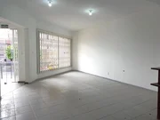 <strong>Prédio comercial em via movimentada para Venda e locação, Ce</strong>