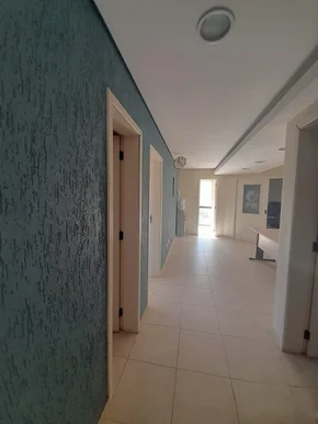 ótima Sala Comercial, Para Locação, Mobiliada, 82m², Edifício Itália, Centro, Po