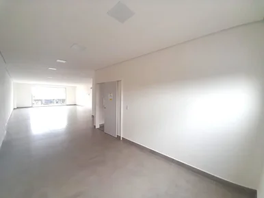Excelente Sala Comercial Para Locação, 80m², 2 Banheiros, Santa Paula, Bairro Co