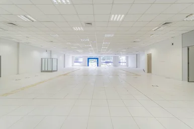 Imóvel Comercial Para Locação ? Avenida Souza Naves, Sabará