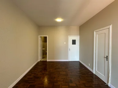 Sala Ou Escritório Comercial Com Banheiro Privativo Para Locação, Rua Quinze De 