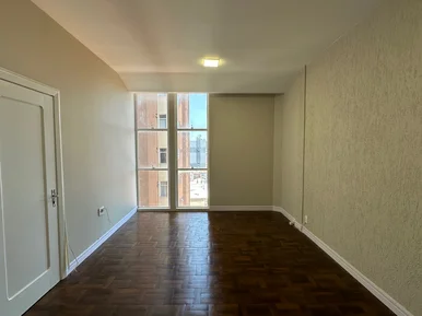 Sala Ou Escritório Comercial Com Banheiro Privativo Para Locação, Rua Quinze De 