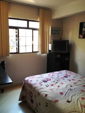 Casa à Venda 6 Quartos, 2 Suites, 4 Vagas, 336m², Oficinas