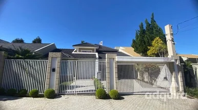 <strong>Casa à venda 4 Quartos, 2 Suites, 4 Vagas, 533M², Estrela, P</strong>
