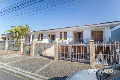 Casa à Venda 4 Quartos, 2 Suites, 3 Vagas, 736m², Nova Rússia