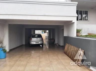 Casa à Venda 3 Quartos, 3 Vagas, 406m², Estrela