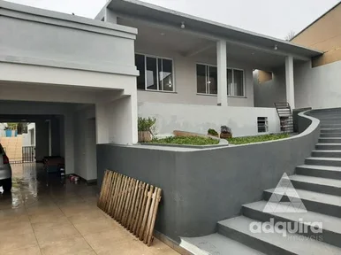 Casa à Venda 3 Quartos, 3 Vagas, 406m², Estrela