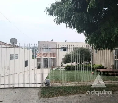<strong>Casa à venda com 4 Quartos, 4 Vagas, 448.8M², Ronda, Ponta G</strong>