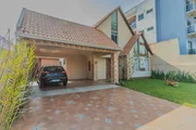 <strong>Casa à venda 5 Quartos, 4 Suites, 3 Vagas, 400M², Uvaranas, </strong>