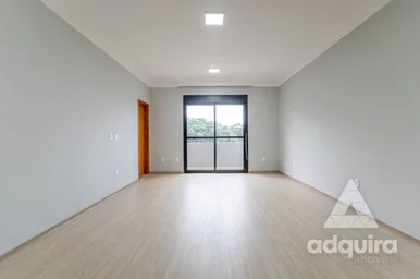 Casa à Venda 3 Quartos, 1 Suite, 2 Vagas, 195m², Estrela