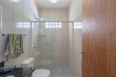 Casa Para Venda 3 Quartos, 1 Suite, 2 Vagas De Garagem, Colônia Dona Luíza