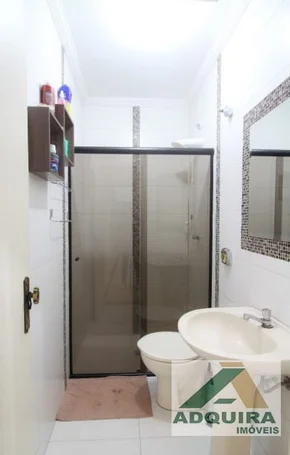 Casa à Venda 4 Quartos, 1 Suite, 2 Vagas, 150m², Uvaranas