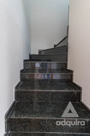 Casa à Venda 3 Quartos, 1 Suite, 2 Vagas, 153,19 M², Oficinas