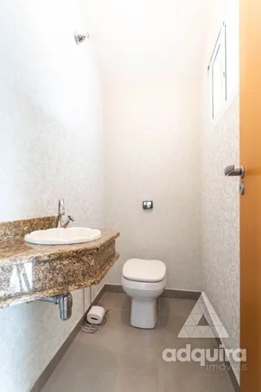 Casa à Venda 5 Quartos, 1 Suite, 6 Vagas, 495m², Orfãs