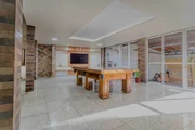 <strong>Sobrado com piscina aquecida 4 Quartos, 3 Suites, 4 Vagas, à</strong>