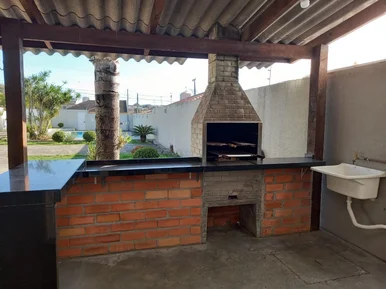 Casa Para Venda  4 Quartos, 3 Vagas, 160m², Jardim Carvalho