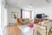 <strong>Casa à venda 3 Quartos, 2 Suites, 5 Vagas, 525M², Uvaranas, </strong>