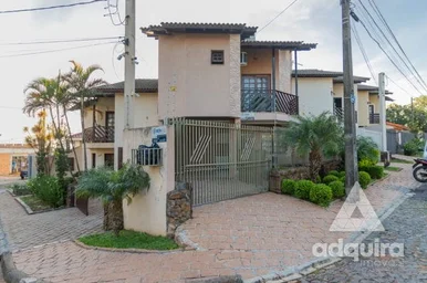 <strong>Casa à venda e locação 3 Quartos, 1 Suite, 2 Vagas, 176M², E</strong>