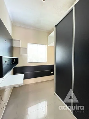 Sobrado à Venda Com 3 Quartos, 1 Suite, 1 Vaga, 79m², Ronda, Ponta Grossa - Pr